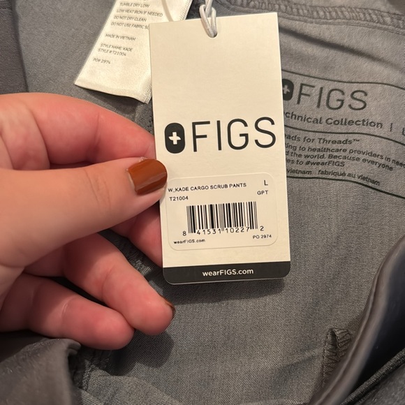 figs womens kade cargo scrub pants in graphite NWT - Picture 4 of 4
